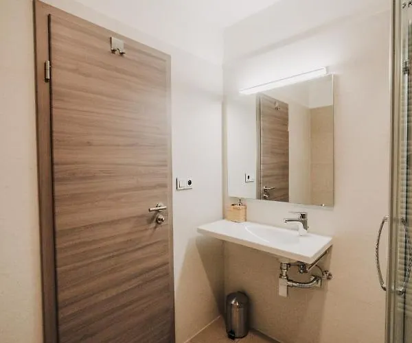 Beautiful New Studio, 400m From The Square Апартаменты Пльзень