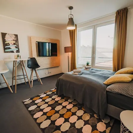 Beautiful New Studio, 400m From The Square Pilzno