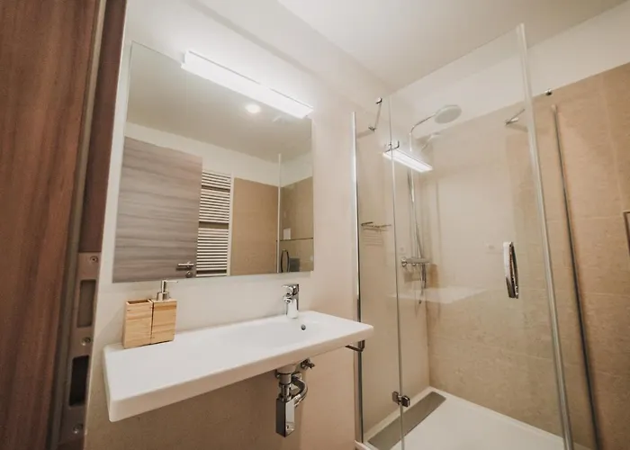 Beautiful New Studio, 400m From The Square Lejlighed *